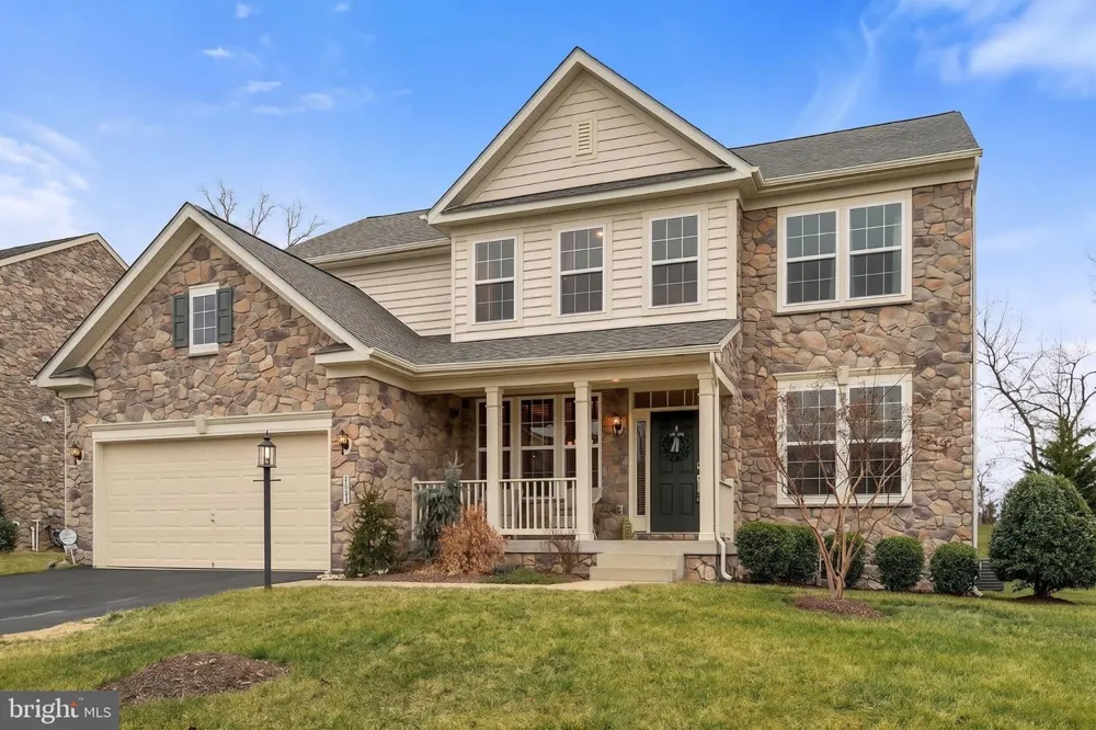 8089 TYSONS OAKS COURT Gainesville, VA 20155