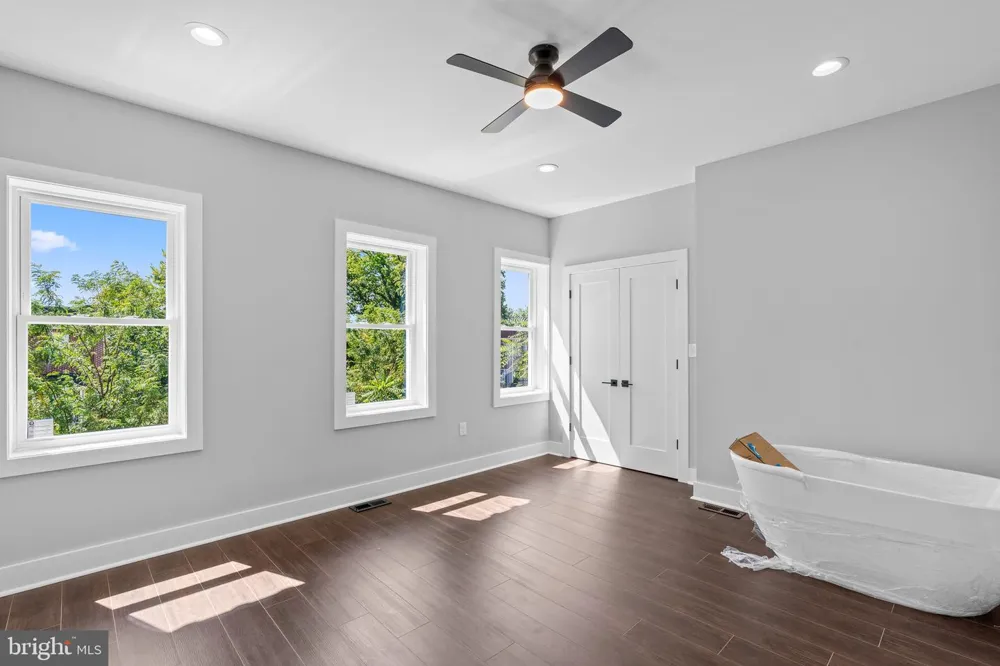 4022 BOARMAN AVENUE Baltimore, MD 21215