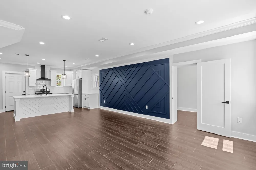 4022 BOARMAN AVENUE Baltimore, MD 21215