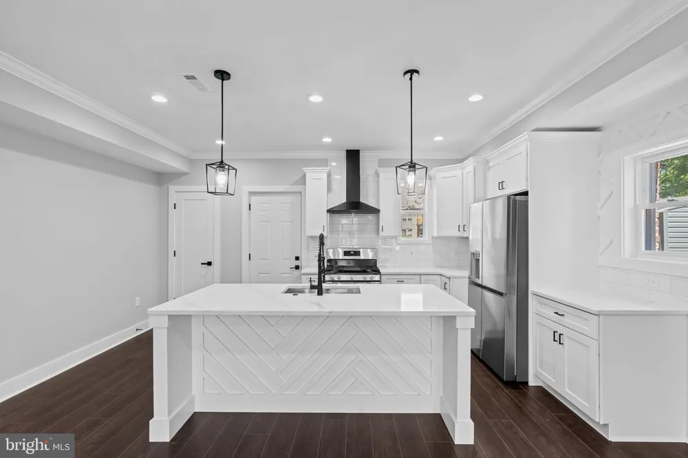 4022 BOARMAN AVENUE Baltimore, MD 21215