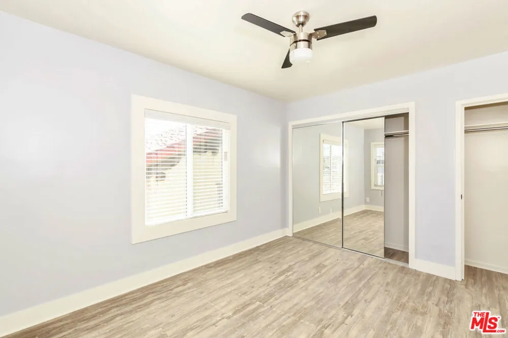 1836 The Strand Hermosa Beach, CA 90254
