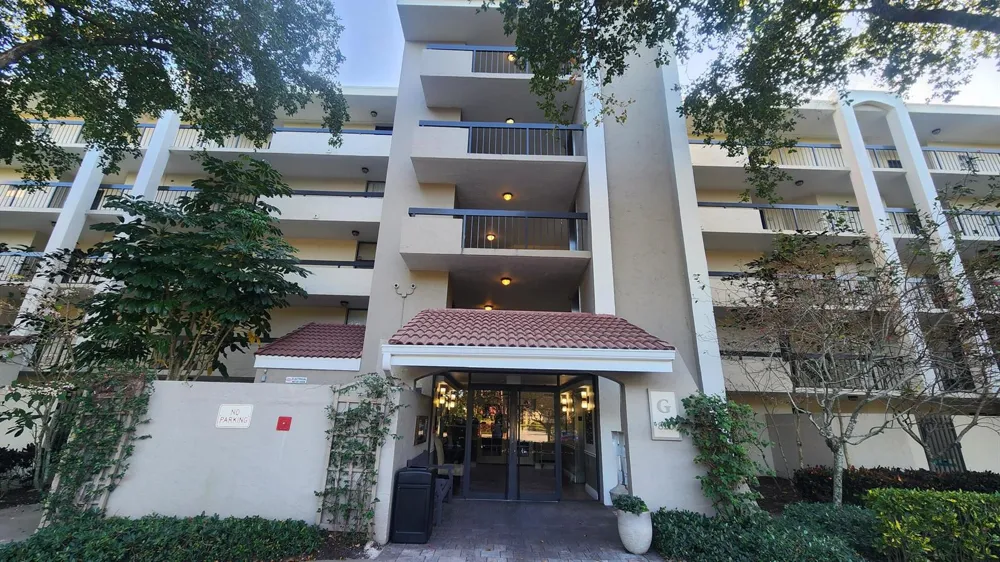 820 Lavers Circle #G306 Delray Beach, FL 33444