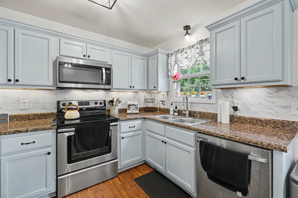 236 Preakness Cir Pleasant View, TN 37146