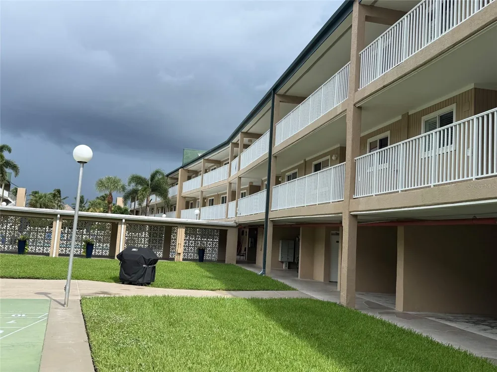 150 HARBORSIDE AVENUE #207 Punta Gorda, FL 33950