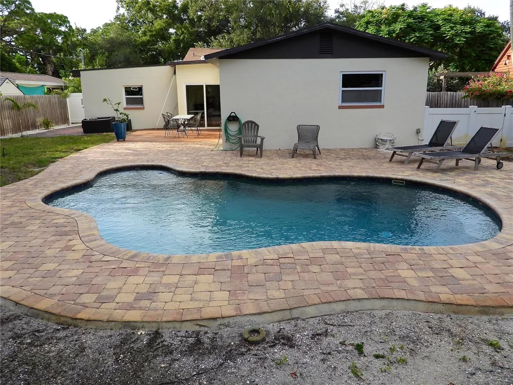 7800 COUNTRY CLUB ROAD St Petersburg, FL 33710