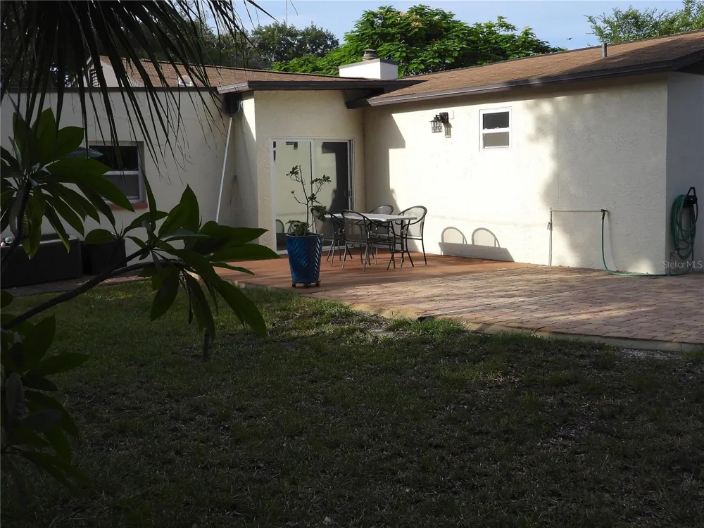 7800 COUNTRY CLUB ROAD St Petersburg, FL 33710