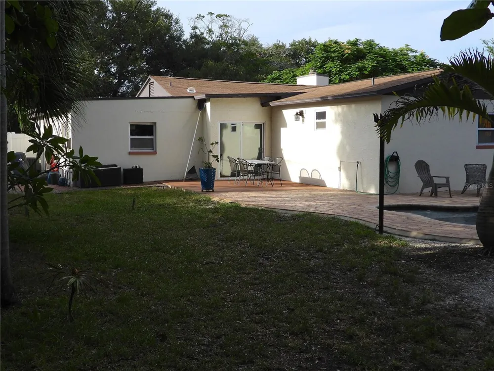 7800 COUNTRY CLUB ROAD St Petersburg, FL 33710