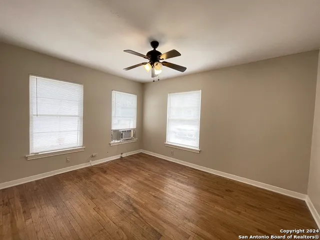 519 W LYNWOOD AVE Unit 1 San Antonio, TX 78212