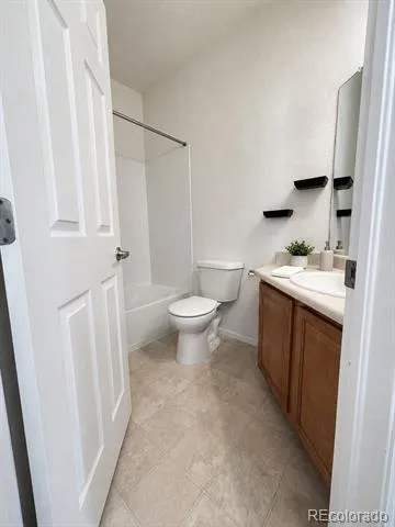 15700 E Jamison Drive #9-203 Englewood, CO 80112
