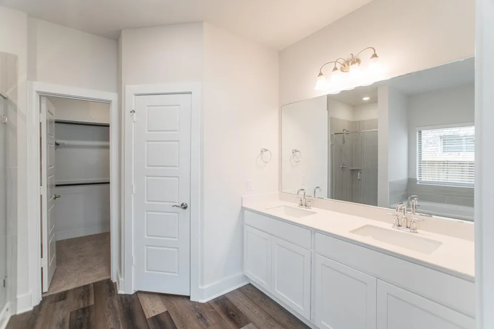10313 South Goshawk Trail Conroe, TX 77385