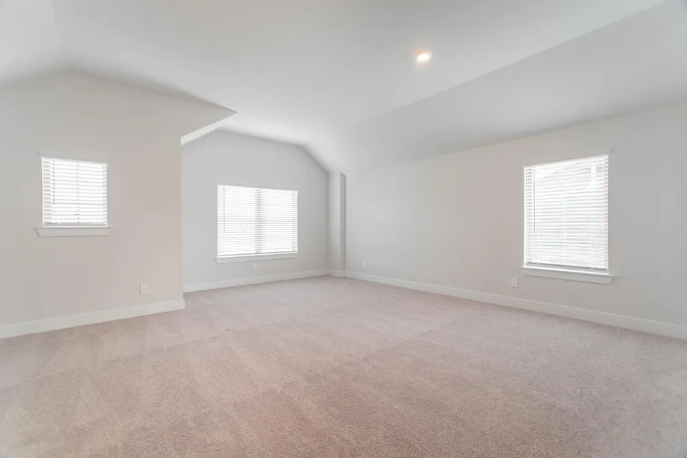 10313 South Goshawk Trail Conroe, TX 77385