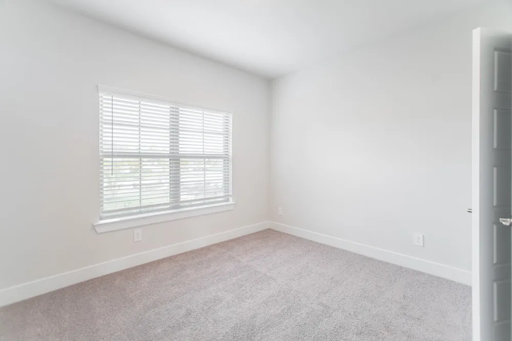 10313 South Goshawk Trail Conroe, TX 77385