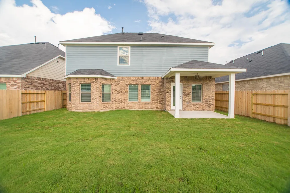 10313 South Goshawk Trail Conroe, TX 77385