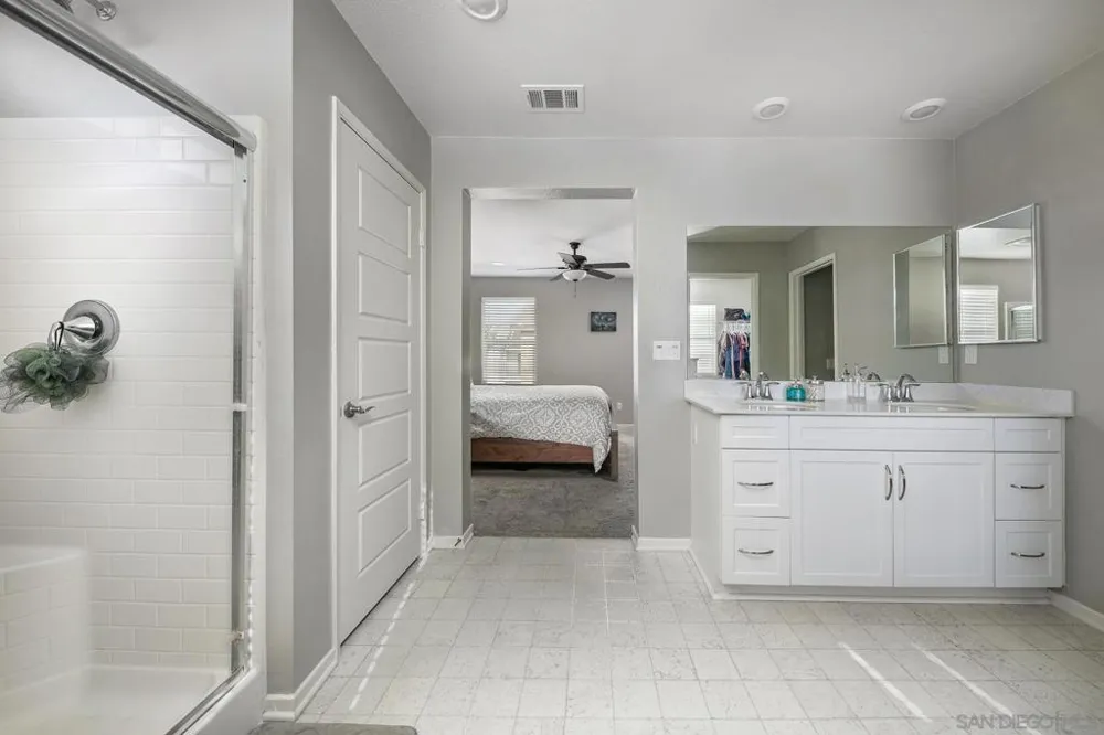 13642 Gray Hawk Way Valley Center, CA 92082