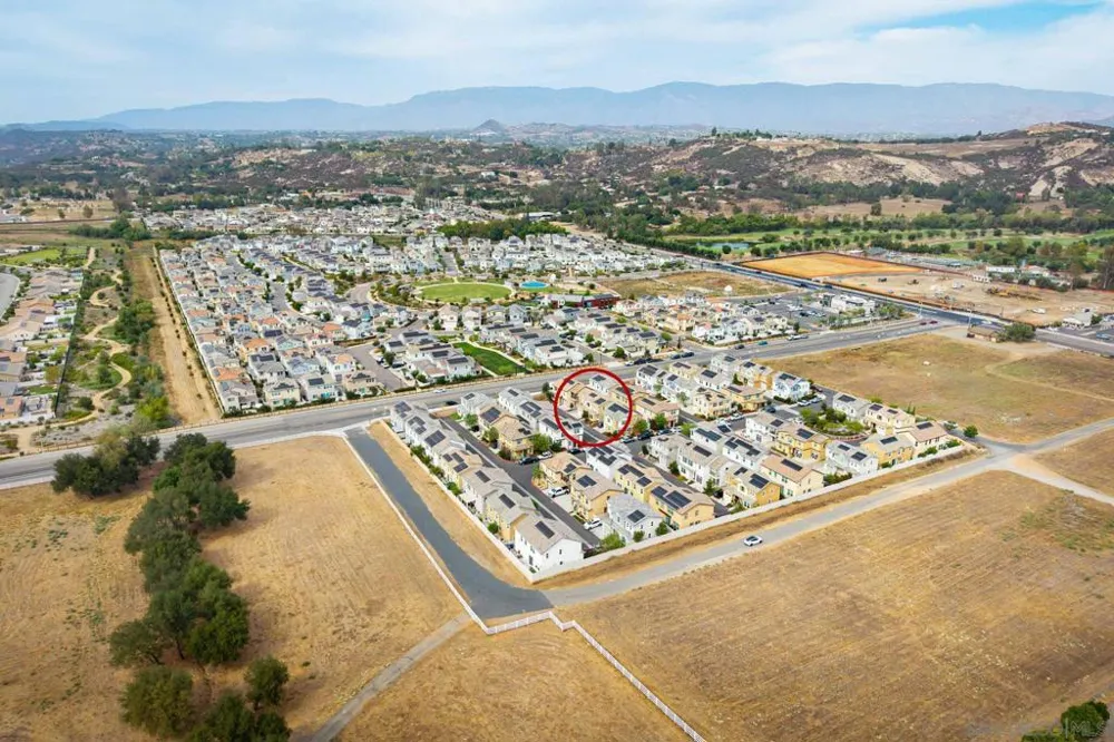13642 Gray Hawk Way Valley Center, CA 92082
