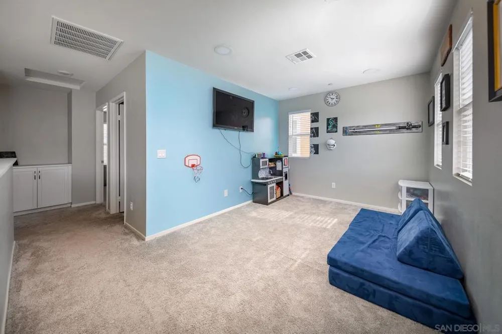 13642 Gray Hawk Way Valley Center, CA 92082