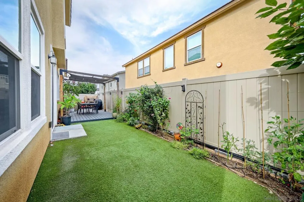13642 Gray Hawk Way Valley Center, CA 92082