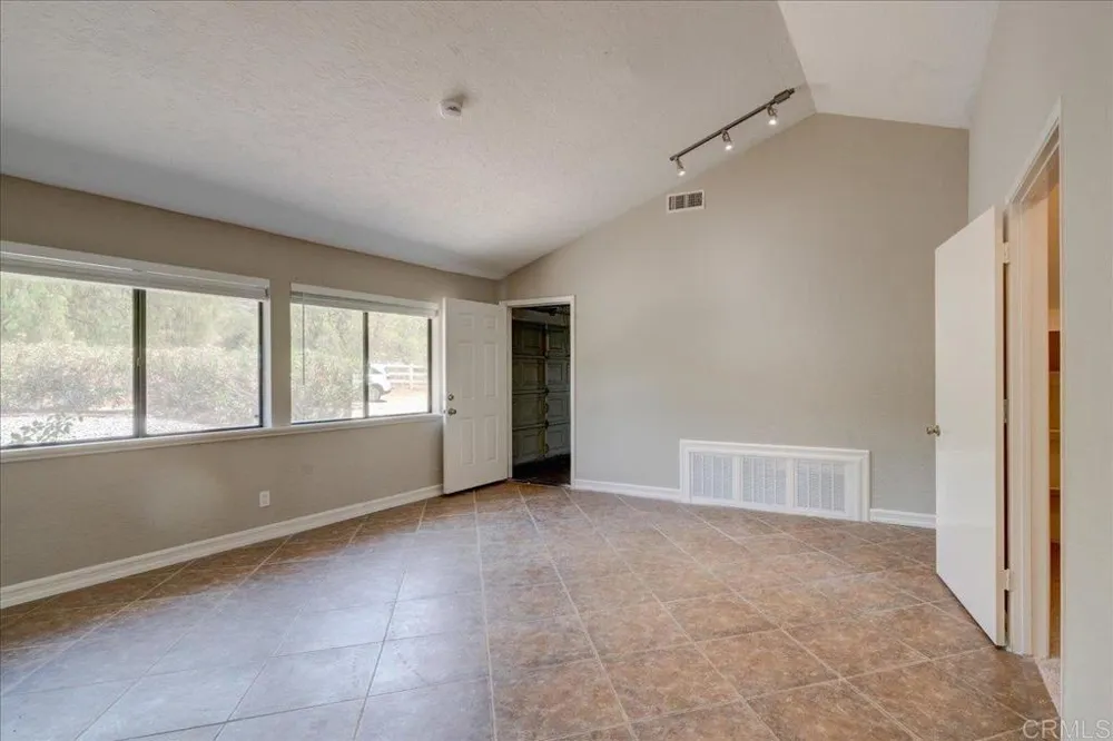 18434 Ramona View Drive Ramona, CA 92065