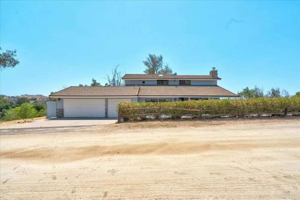 18434 Ramona View Drive Ramona, CA 92065