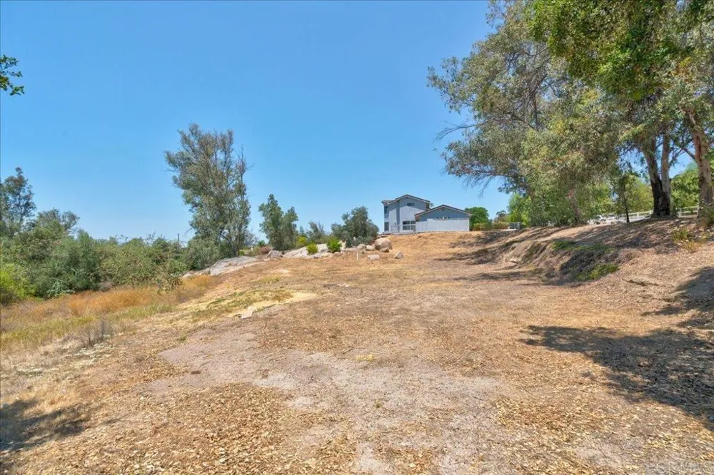 18434 Ramona View Drive Ramona, CA 92065