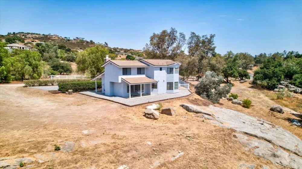 18434 Ramona View Drive Ramona, CA 92065