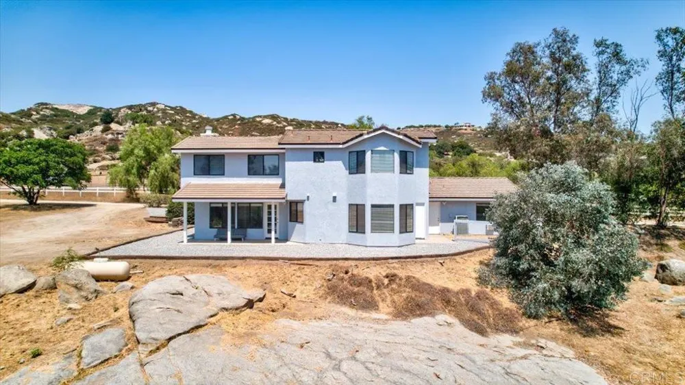 18434 Ramona View Drive Ramona, CA 92065