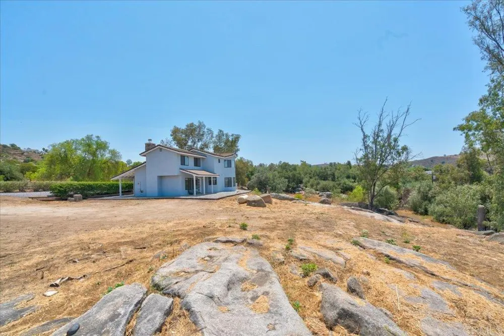 18434 Ramona View Drive Ramona, CA 92065