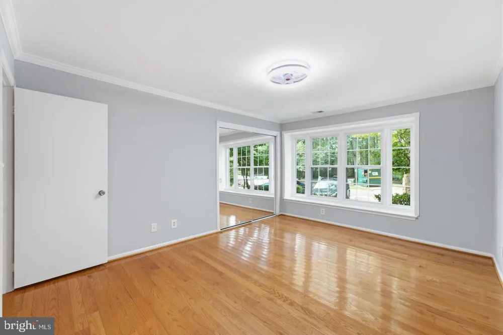 11200 BEAVER TRAIL COURT Reston, VA 20191
