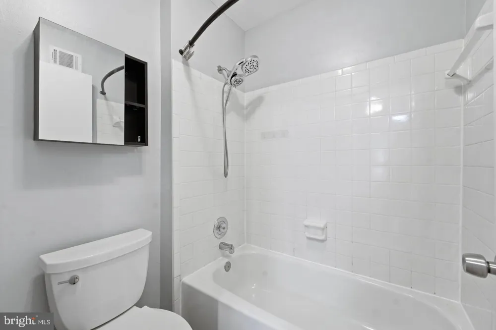 11200 BEAVER TRAIL COURT Reston, VA 20191