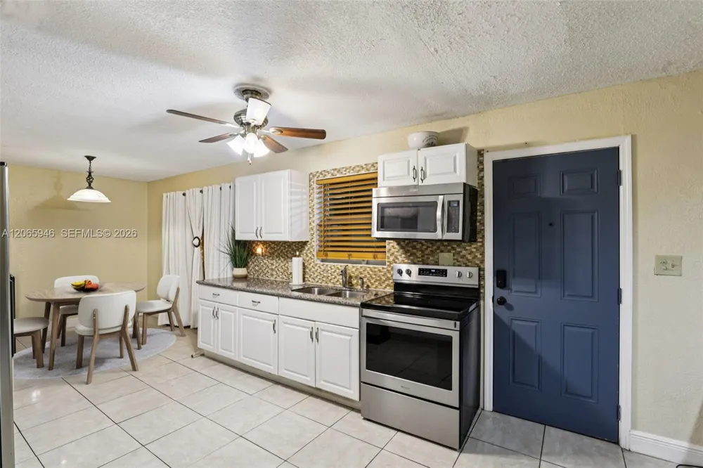 3398 NW 212th St Miami Gardens, FL 33056