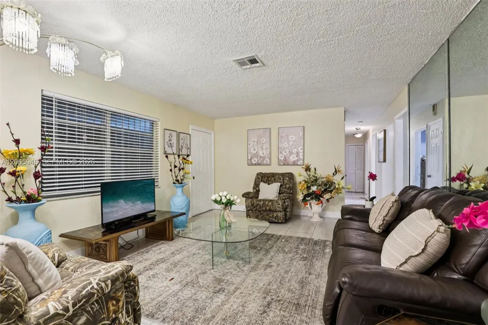 3398 NW 212th St Miami Gardens, FL 33056