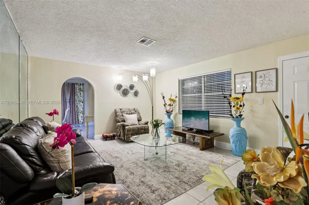 3398 NW 212th St Miami Gardens, FL 33056