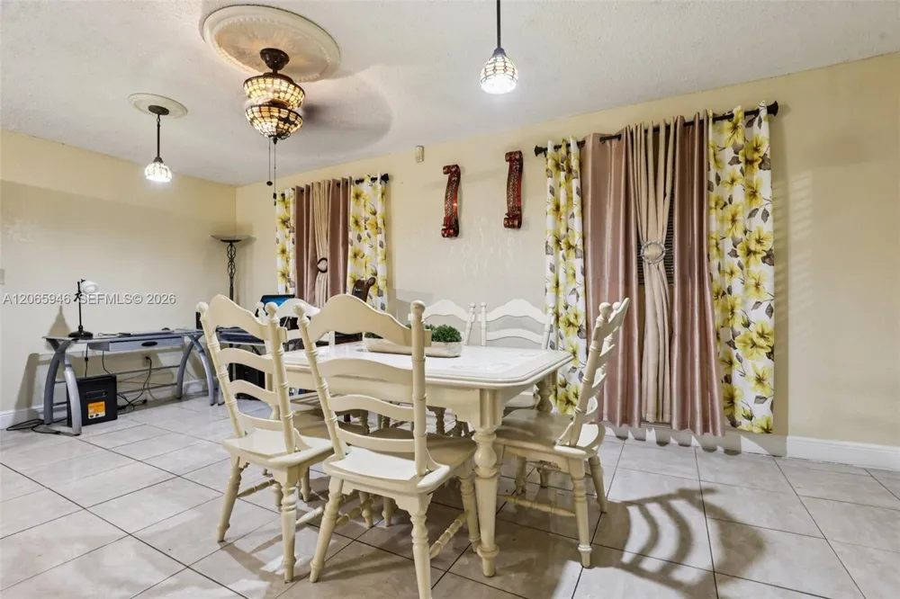 3398 NW 212th St Miami Gardens, FL 33056