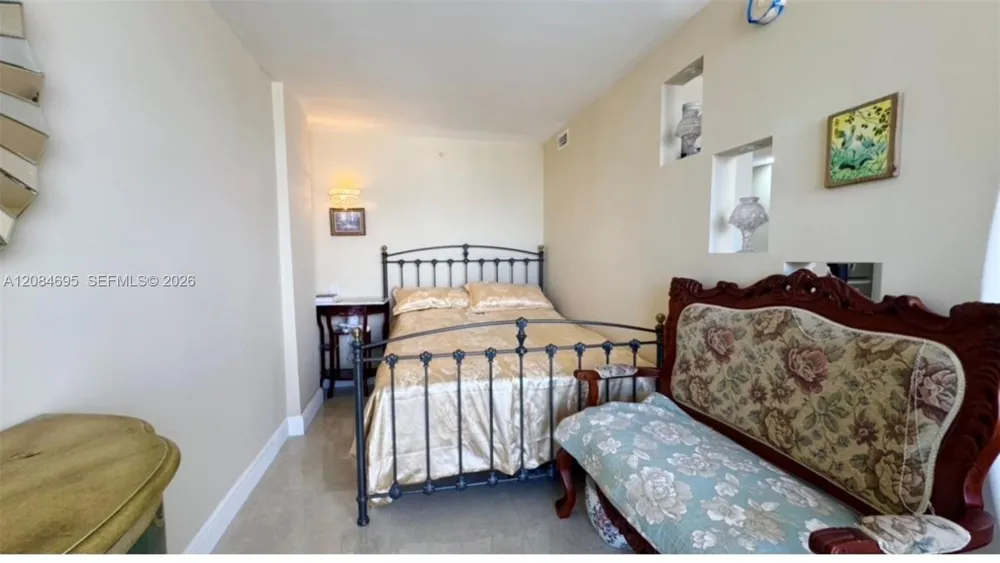 210 174th St #2415 Sunny Isles Beach, FL 33160
