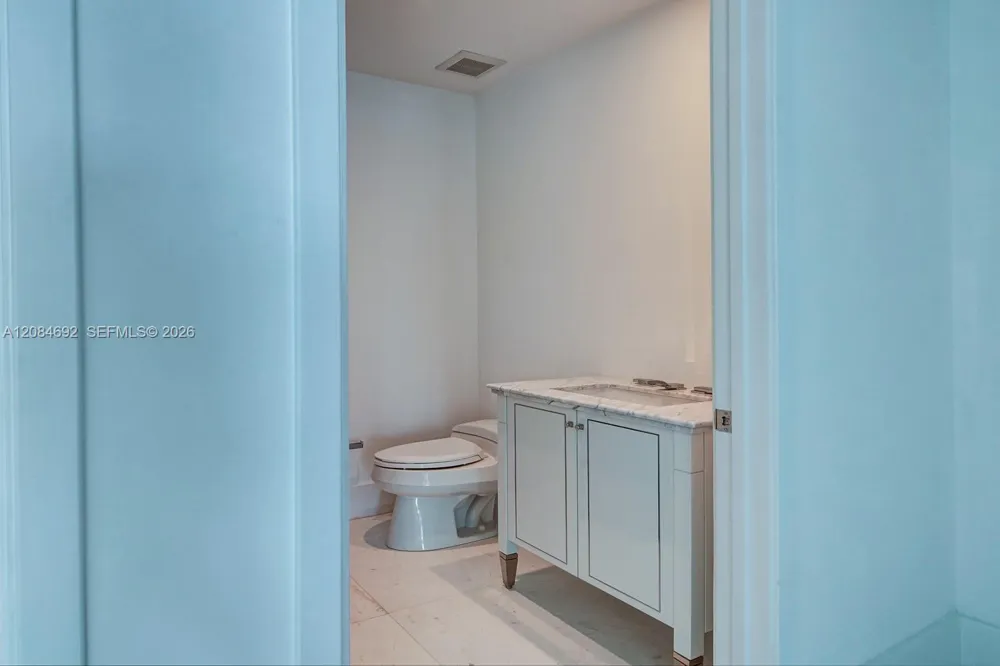 9349 Collins Ave #1004 Surfside, FL 33154