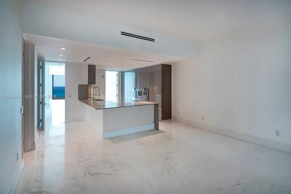 9349 Collins Ave #1004 Surfside, FL 33154