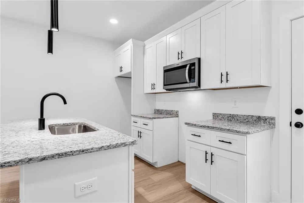 114 Yadkin Avenue Spencer, NC 28159