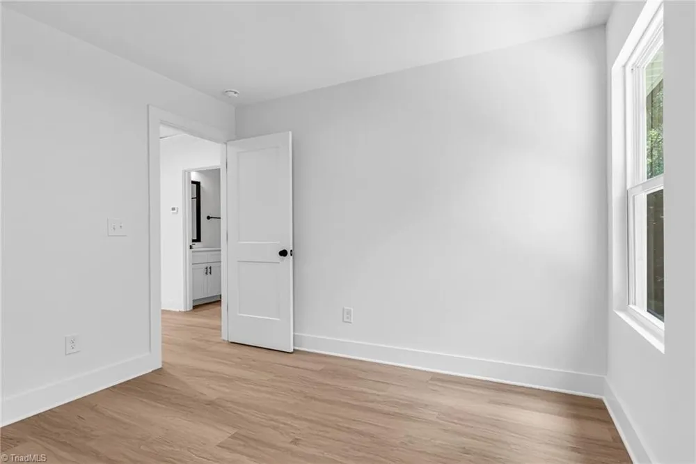 114 Yadkin Avenue Spencer, NC 28159