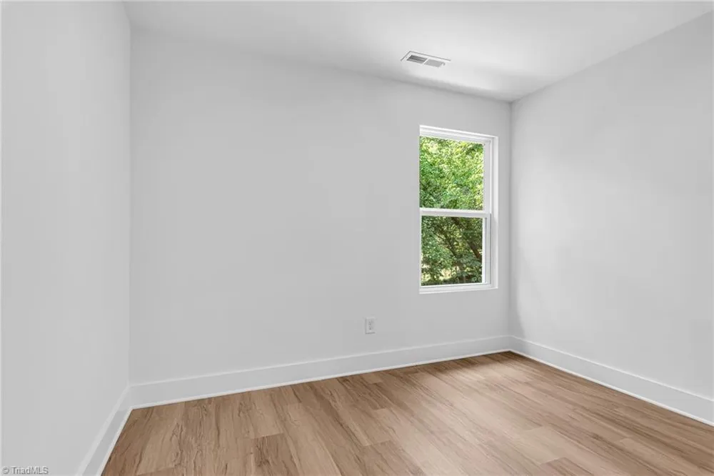 114 Yadkin Avenue Spencer, NC 28159