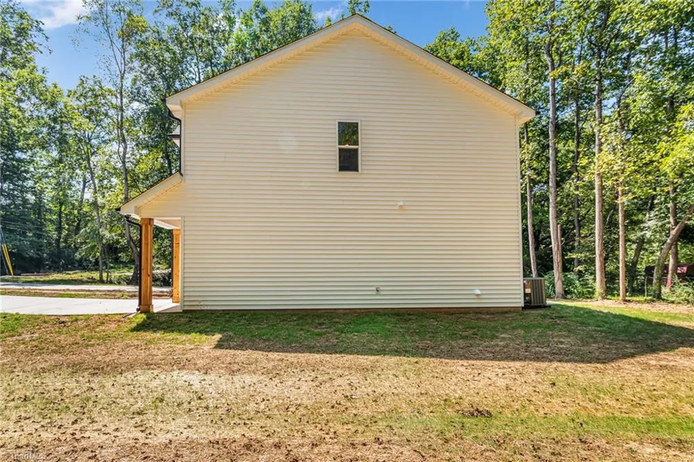 114 Yadkin Avenue Spencer, NC 28159