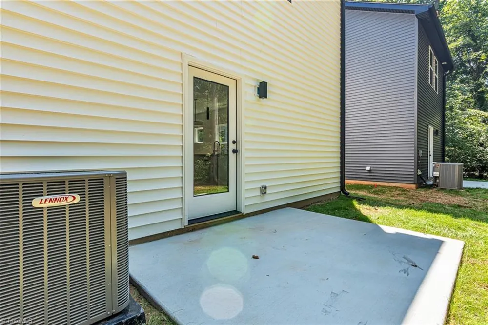 114 Yadkin Avenue Spencer, NC 28159