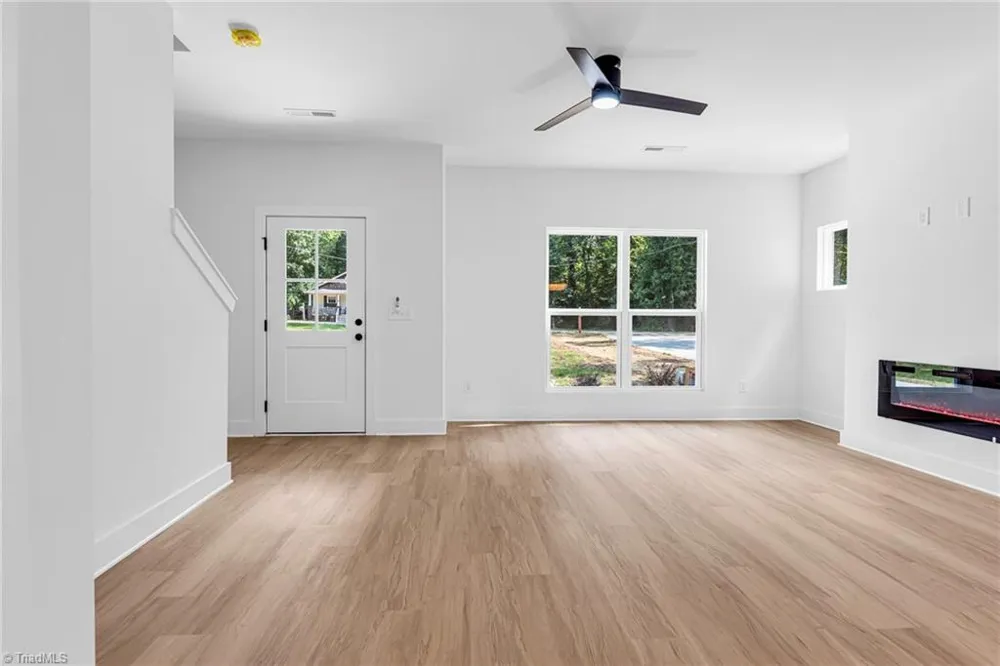 114 Yadkin Avenue Spencer, NC 28159