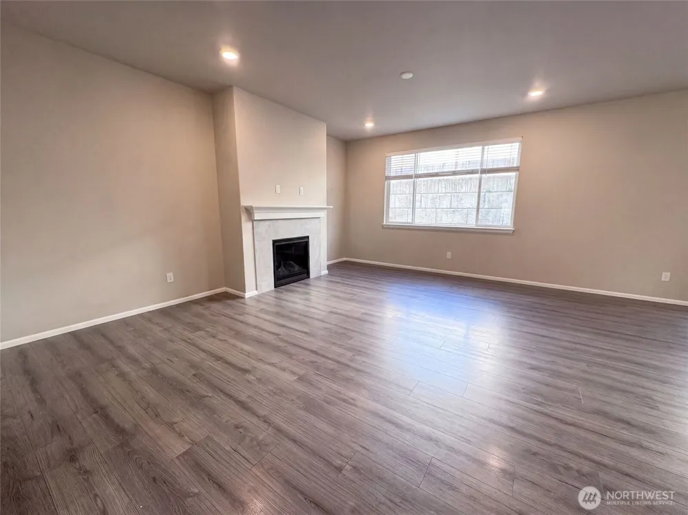 4335 Acacia Lane SE Port Orchard, WA 98366