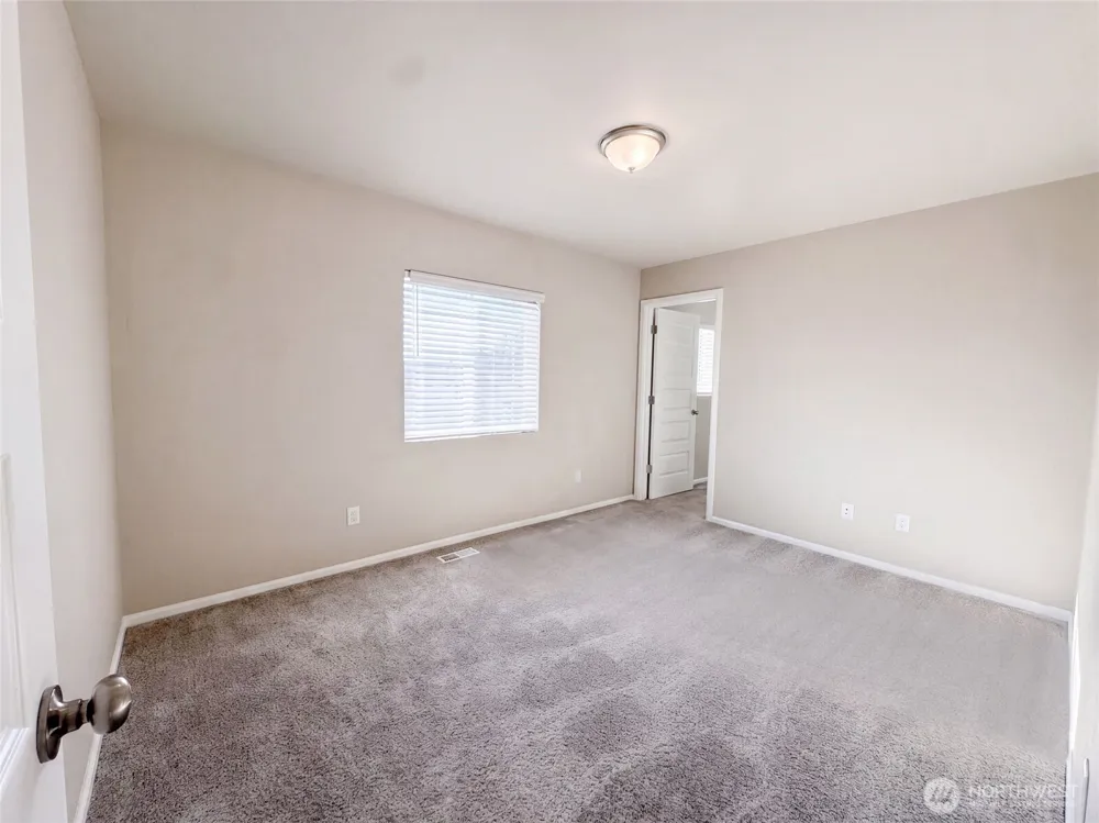 4335 Acacia Lane SE Port Orchard, WA 98366
