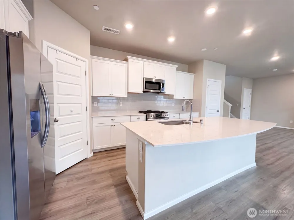 4335 Acacia Lane SE Port Orchard, WA 98366