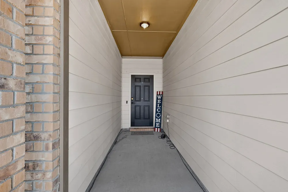 Address Not Shown Glenn Heights, TX 75154
