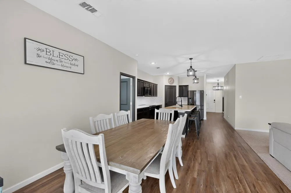Address Not Shown Glenn Heights, TX 75154