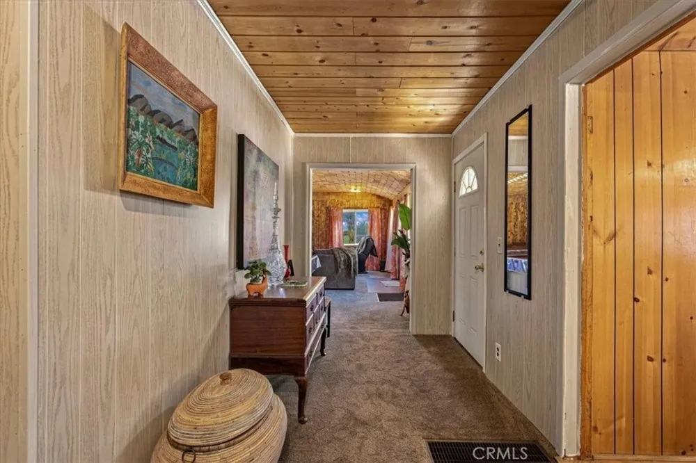 683 Sunset Lane Sugarloaf, CA 92386