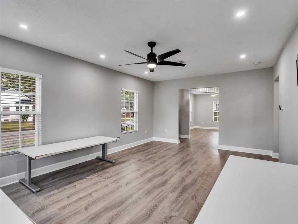 3143 Oakdale Street Houston, TX 77004