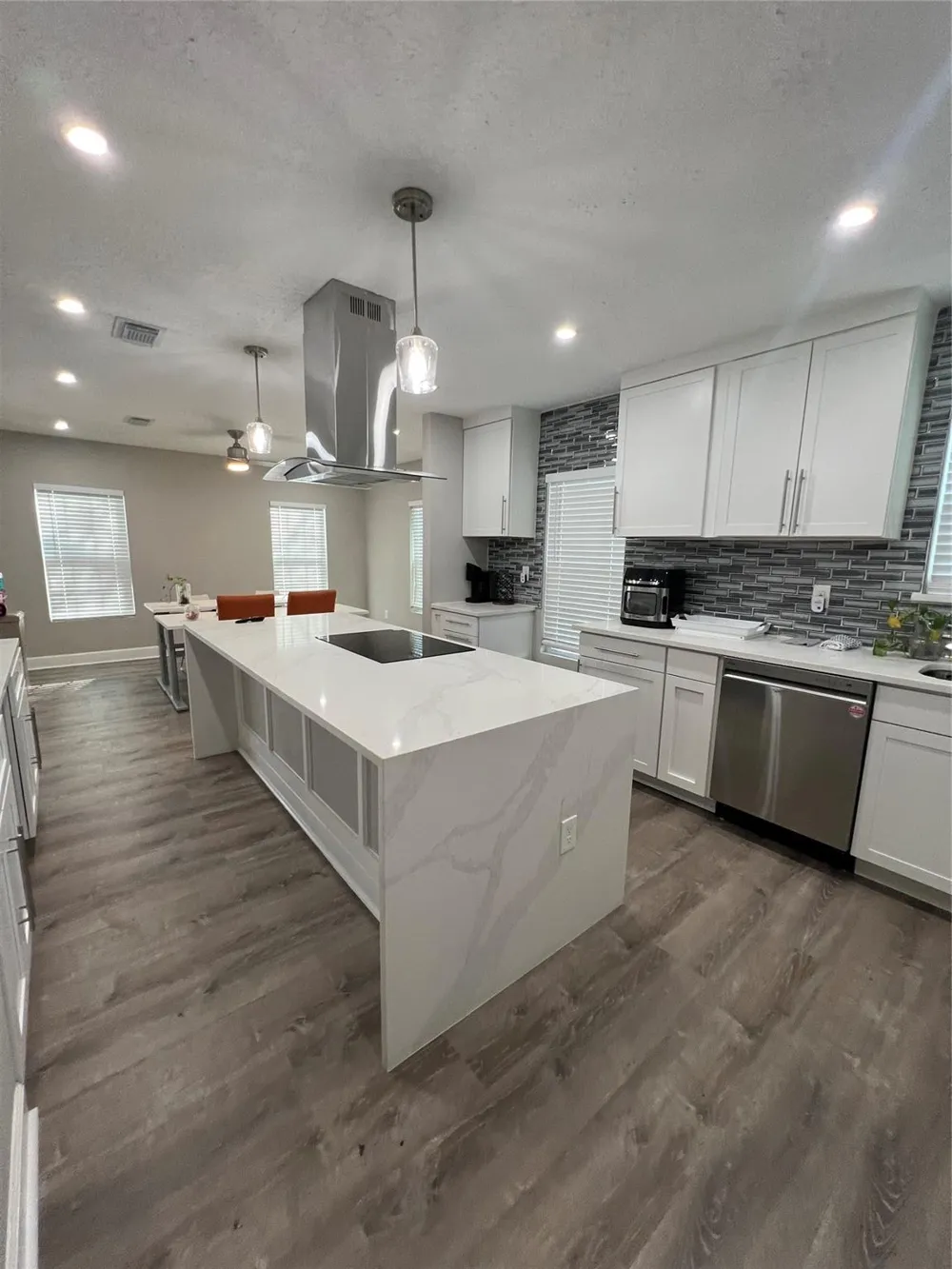 3143 Oakdale Street Houston, TX 77004